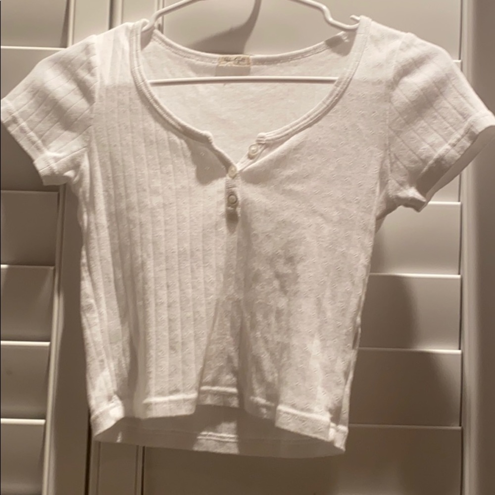 White crop top